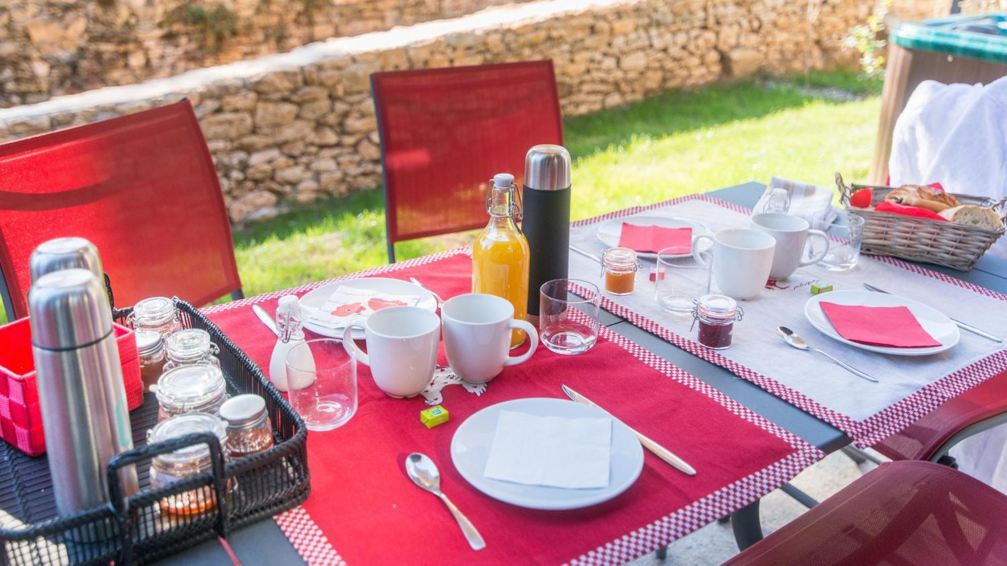 Plein Sud Avec Jacuzzi Privatif Et Parking Prive Διαμέρισμα Sarlat-la-Caneda Εξωτερικό φωτογραφία